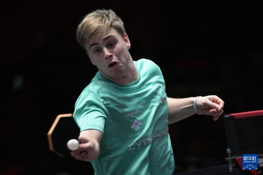 与澳大利亚 与澳大利亚